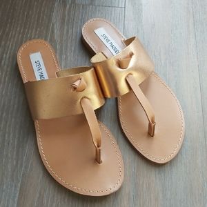 BRAND NEW Steven Madden Rose Gold leather Sandals